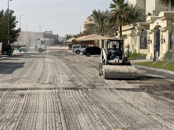 إعادة سفلتة شوارع «الأندلس» بالخبر
