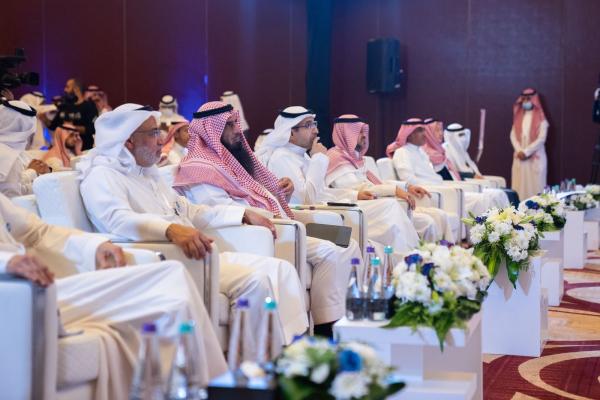 «العبد الكريم» : تعظيم الاستفادة من ريادة المملكة عالمياً في صناعة التحلية