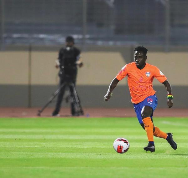 الهلال يسعى لتخطي عناد الفيحاء