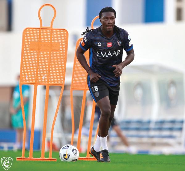 الهلال يسعى لتخطي عناد الفيحاء