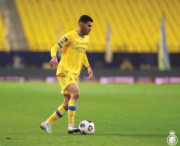 الهلال يسعى لتخطي عناد الفيحاء