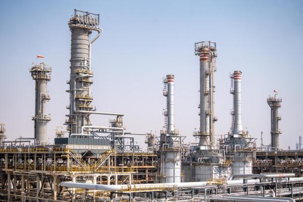 دبي خفضت انبعاثاتها الكربونية بنحو 33% خلال 2020