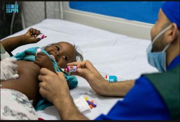 مركز الملك سلمان يجري 8 عمليات قلب للأطفال بجيبوتي