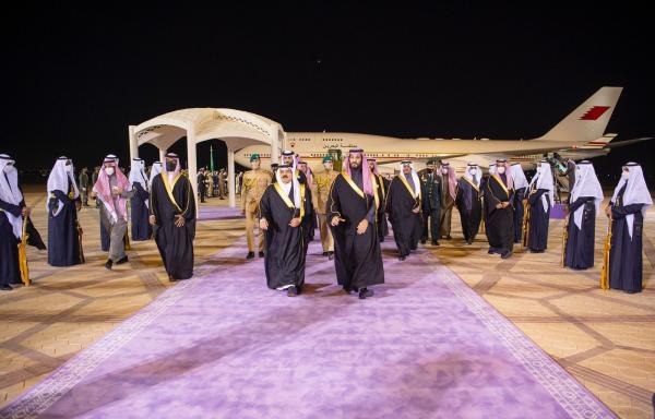 ولي العهد يستقبل قادة دول مجلس التعاون