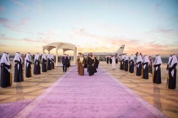 ولي العهد يستقبل قادة دول مجلس التعاون