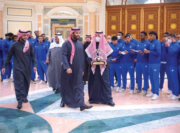 ملهم الإنجازات.. يستقبل أبطال آسيا