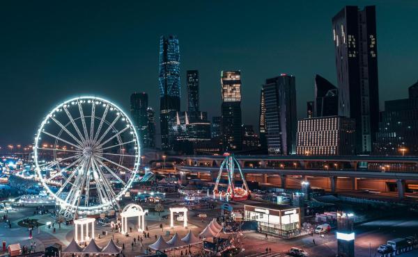 الرياض .. تحتضن أكبر ملاهٍ متنقلة على مستوى العالم