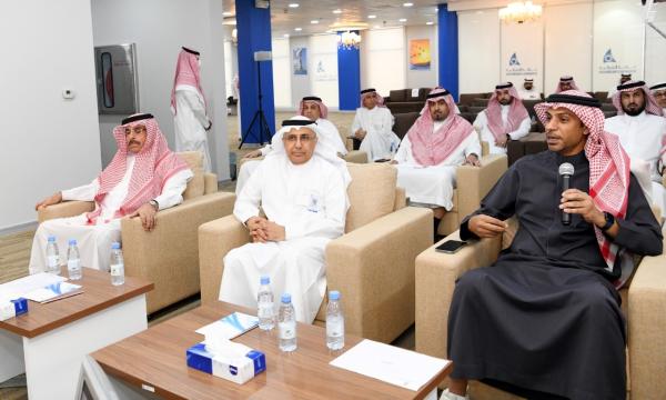 محافظ القطيف يؤكد الحرص على الشراكة مع القطاع الخاص 