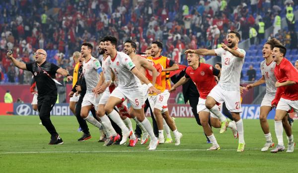 بالنيران الصديقة.. تونس لنهائي كأس العرب