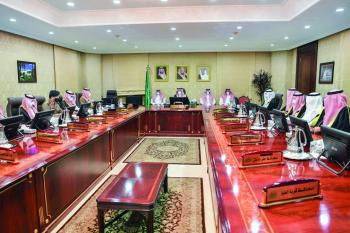 أمير الشرقية: تحقيق فائض في الميزانية العامة يؤكد متانة الاقتصاد السعودي