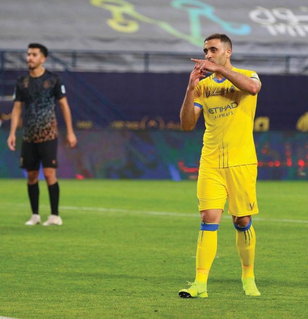 الاتحاد يتعاقد مع حمدالله لعام ونصف