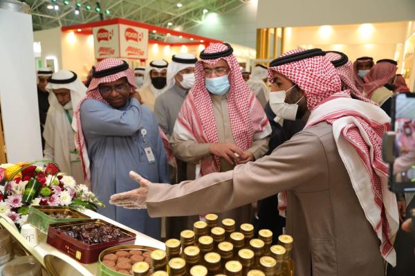 افتتاح المعرض الدولي للتمور بالرياض