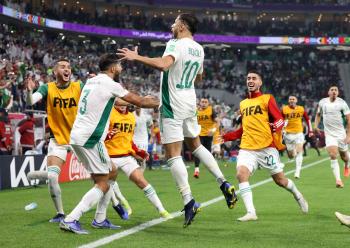 الجزائر تضرب موعدا مع تونس في نهائي كأس العرب.. بعد فوز مثير على قطر
