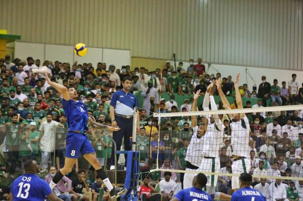 طائرة الأهلي تبسط نفوذها على أجواء الصدارة