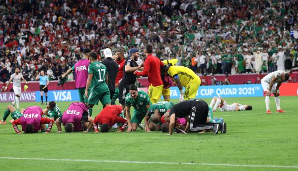 الجزائر تهزم تونس وتتوج بلقب كأس العرب