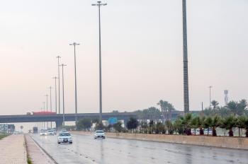 هطول أمطار على القصيم