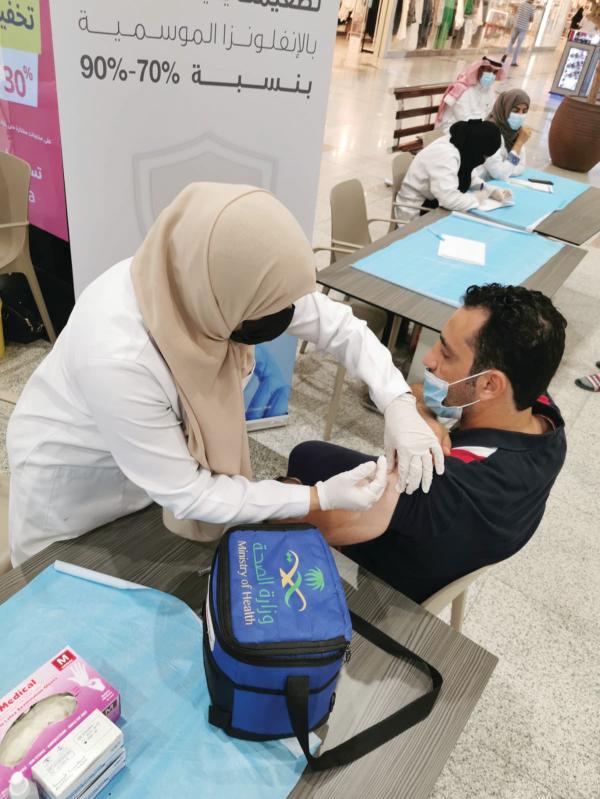 حملة تطعيم ضد الإنفلونزا الموسمية بالدمام