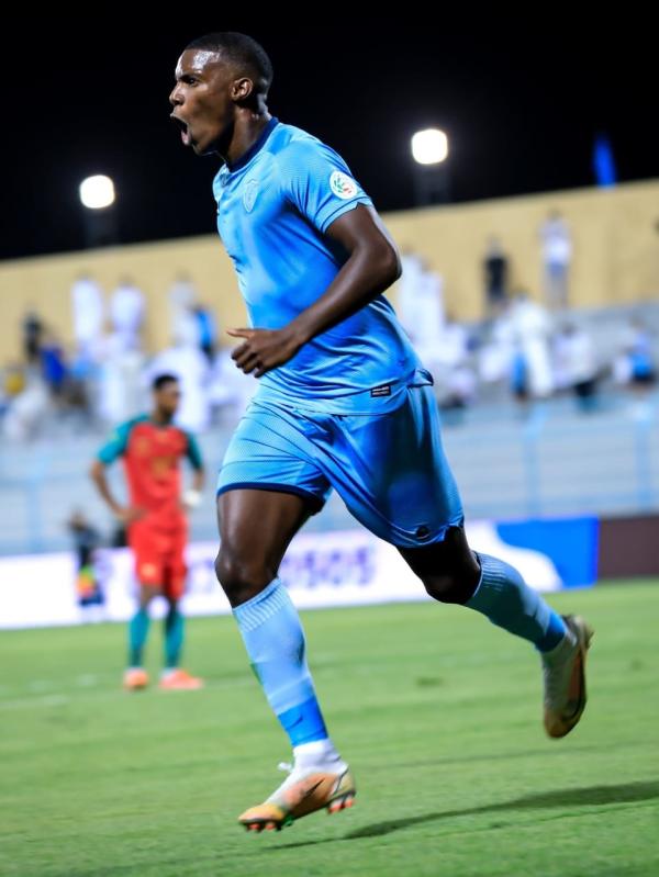 الفتح يهدد الاتحاد في الأحساء