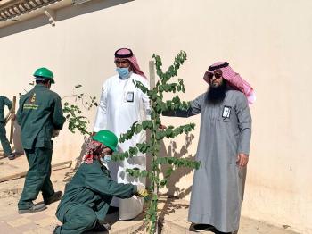 حملة تشجير لـ«الأمر بالمعروف» في النعيرية