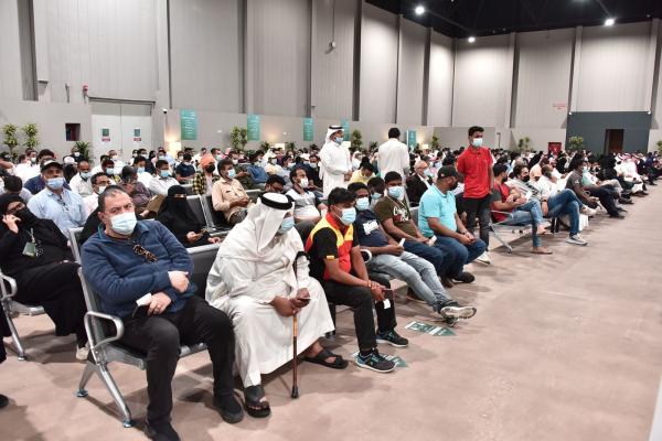 صعود منحنى كورونا يرفع الإقبال على الجرعة التنشيطية