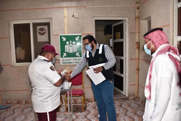 «الوعي الأسري»..الحصن المنيع لهزيمة متحورات كورونا
