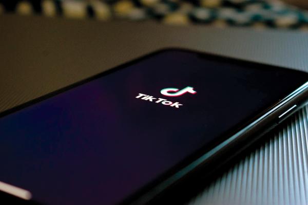 طرق جديدة لعرض
«الفيديوهات المرشحة» على تيك توك