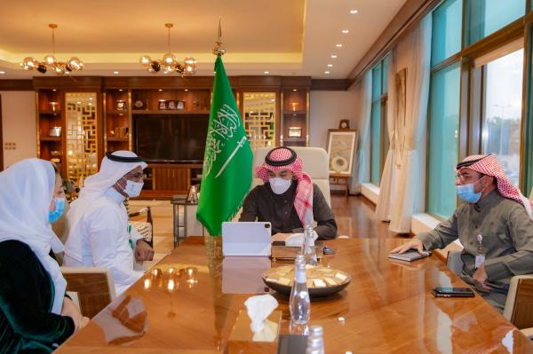 وزير الرياضة يدشن الهوية الجديدة لاتحاد الدراجات