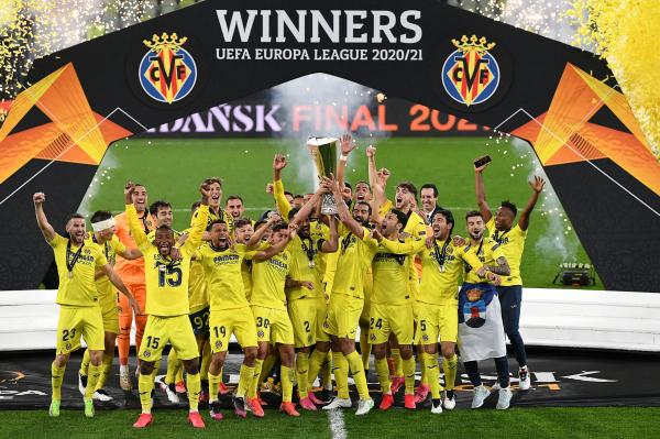 2021.. القدر يبتسم لميسي وللجماهير