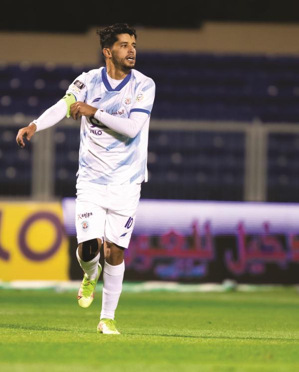 الأهلي والشباب.. كلاسيكو «مفترق طرق»