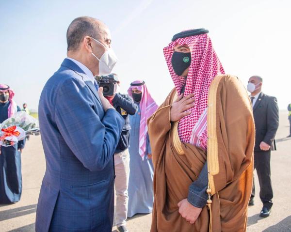 سمو الأمير عبدالعزيز بن سعود يصل الجزائر