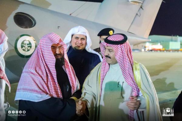 «السديس» : تضحيات جنودنا البواسل درس عظيم للدفاع عن الوطن