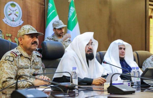 «السديس» : تضحيات جنودنا البواسل درس عظيم للدفاع عن الوطن