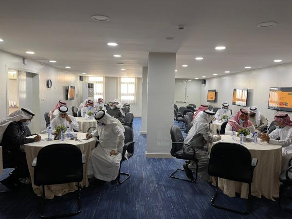 تأهيل المعلمين في تخصصات العلوم الإدارية بالشرقية