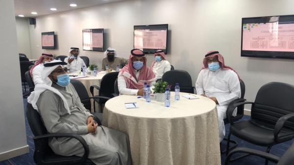 تأهيل المعلمين في تخصصات العلوم الإدارية بالشرقية