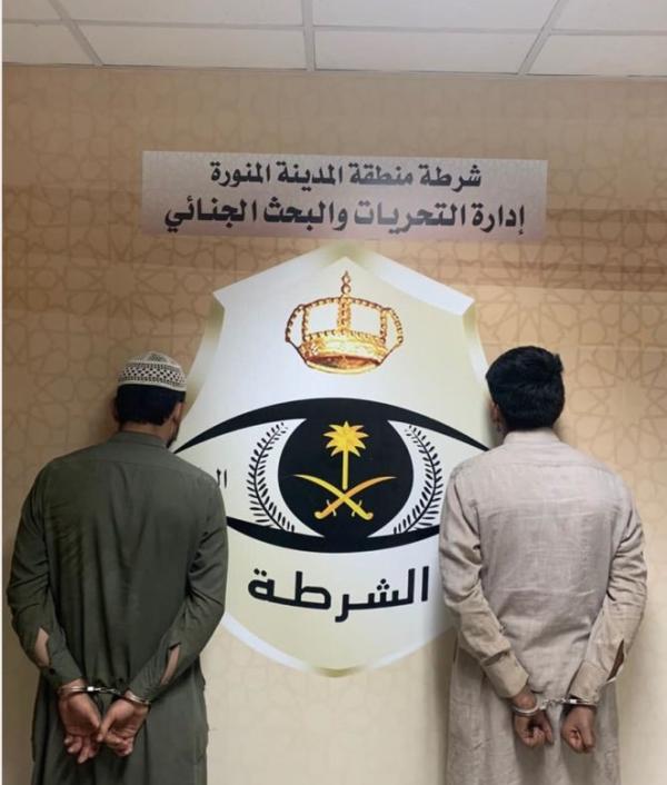 المدينة المنورة.. القبض على مقيمين سرقا كيابل كهربائية