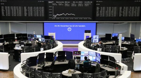 الأسهم البريطانية تغلق على انخفاض