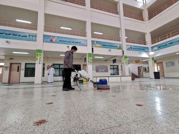 تهيئة 1330 مدرسة بالشرقية «احترازيا»