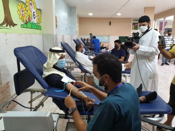 83 متبرعا بالدم في أول أيام «قطرة تساوي حياة»