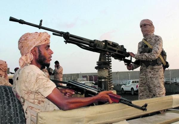 عاجل | مصادر يمنية: تحضيرات لقوات العميد طارق صالح للتحرك نحو تعز