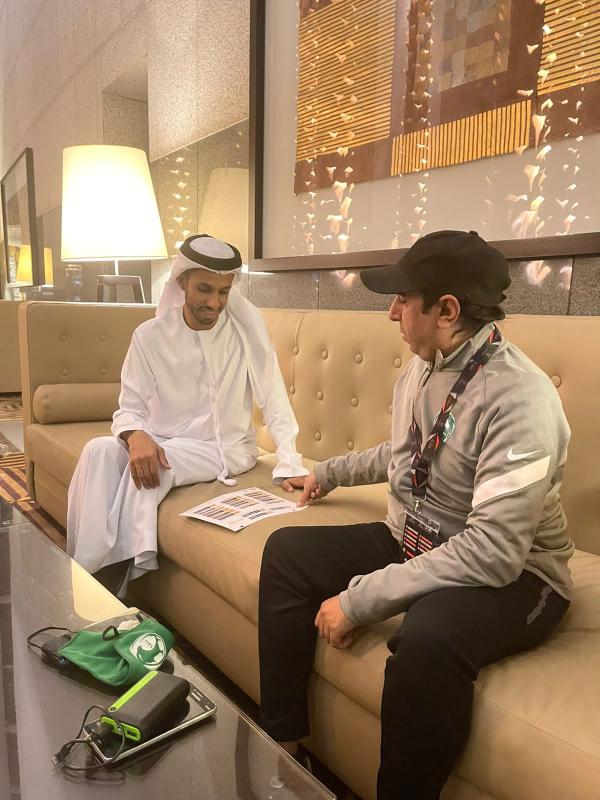 محظوظون بتواجد الهلال