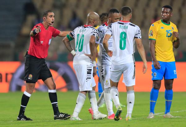 المغرب والجابون إلى دور الـ16.. وغانا تودع