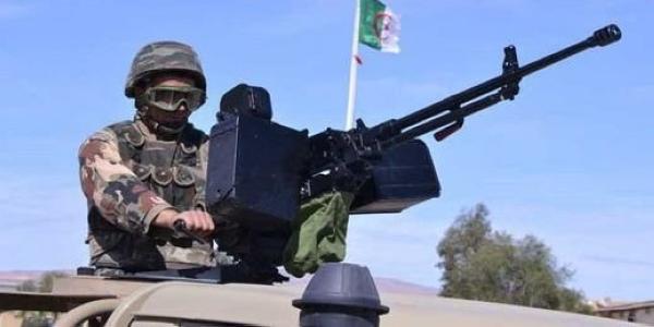 الجيش الجزائري يوقف 214 مهرباً في عدة محافظات