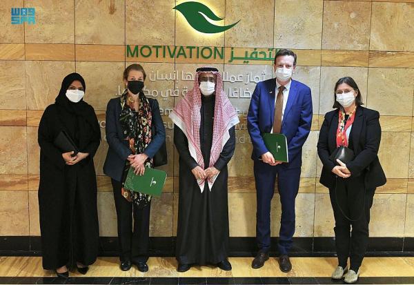 المبعوث النرويجي لليمن يستعرض البرامج الإغاثية