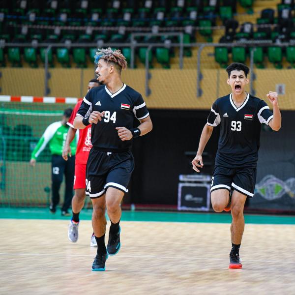 العراق.. والبحث عن المفاجأة الأولى..!!