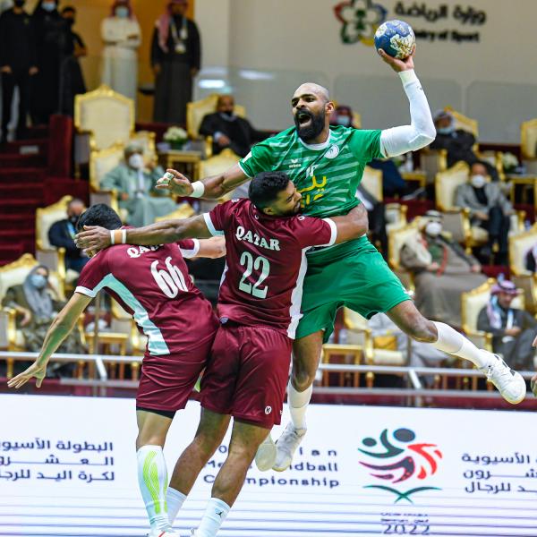 مهمة الأخضر صعبة!