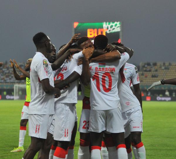 جامبيا يفوز على غينيا ويتأهل لدور الـ8 بكأس أمم أفريقيا