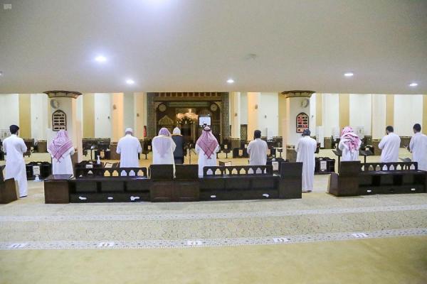108 مخالفات للاحترازات بجوامع ومساجد الجوف