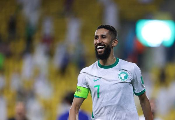 الأخضر يفقد القائد