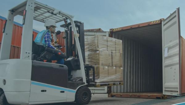 30 % تراجعا متوقعا في تكلفة الشحن بالموانئ