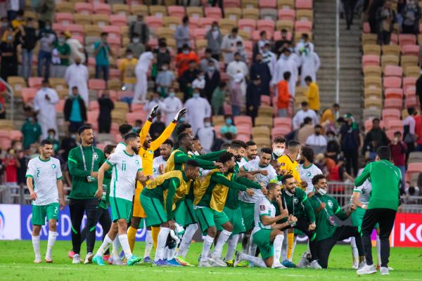 عفوا يا عماني..سعودي والمونديال مكاني